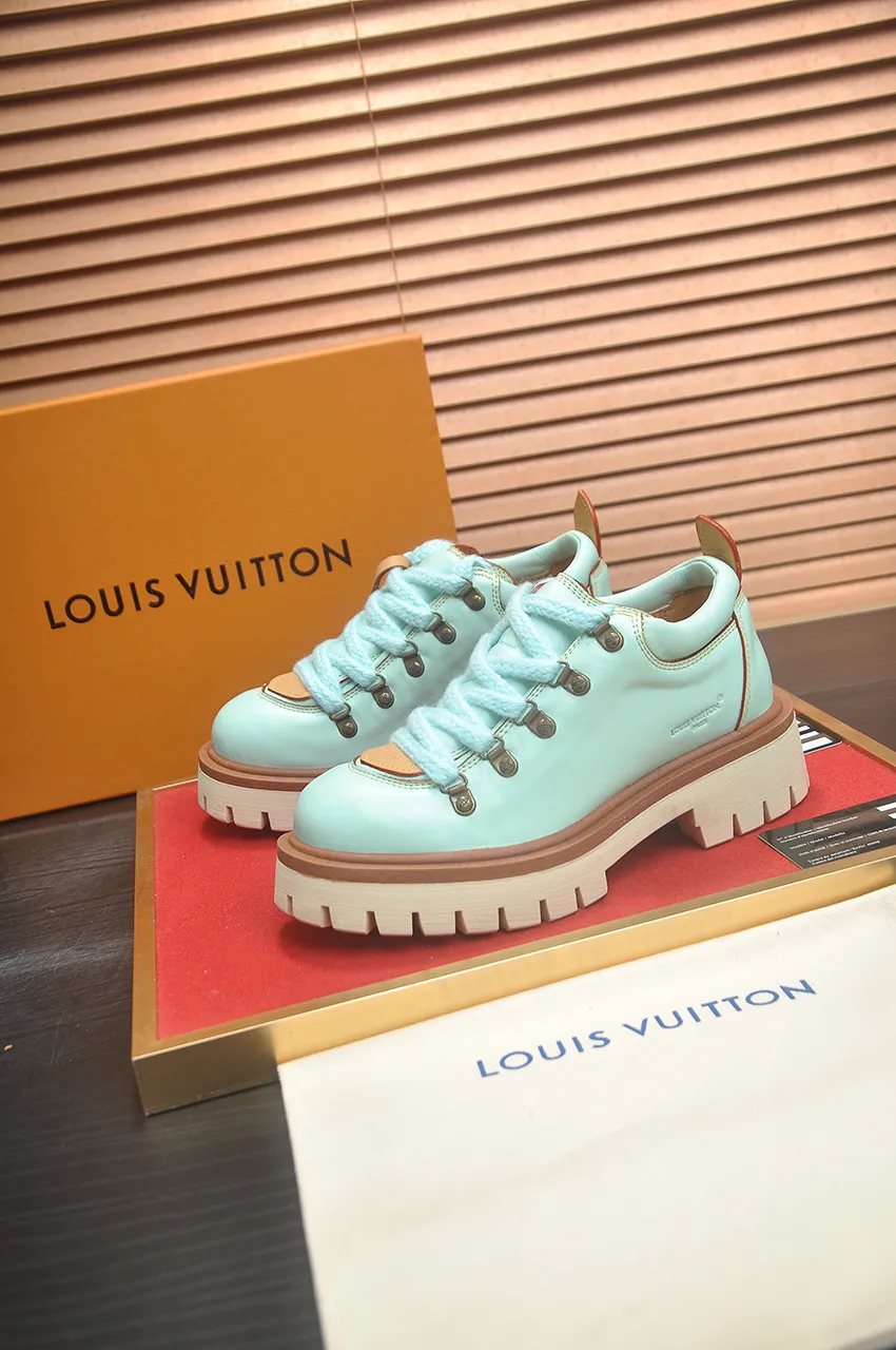 Men's shoes 💰660💶 LV Louis Vuitton 2025 autumn and winter new couple's new style, the original version is developed one to one, retro fashion, handsome and cool mountaineering derby shoes are out of stock 👍 💎 Material: imported first-layer cowhide 💎 Lining: imported lambskin 💎 Outsole: original molded TR non-slip sole 💎 Bottom height: 3.5cm 💎 Shoe size: 35-45 for both men and women